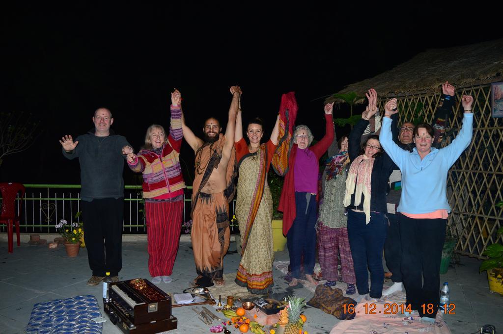 Отель Rishikesh Sadan A Yoga & Spritual Retreat Tapovan Экстерьер фото