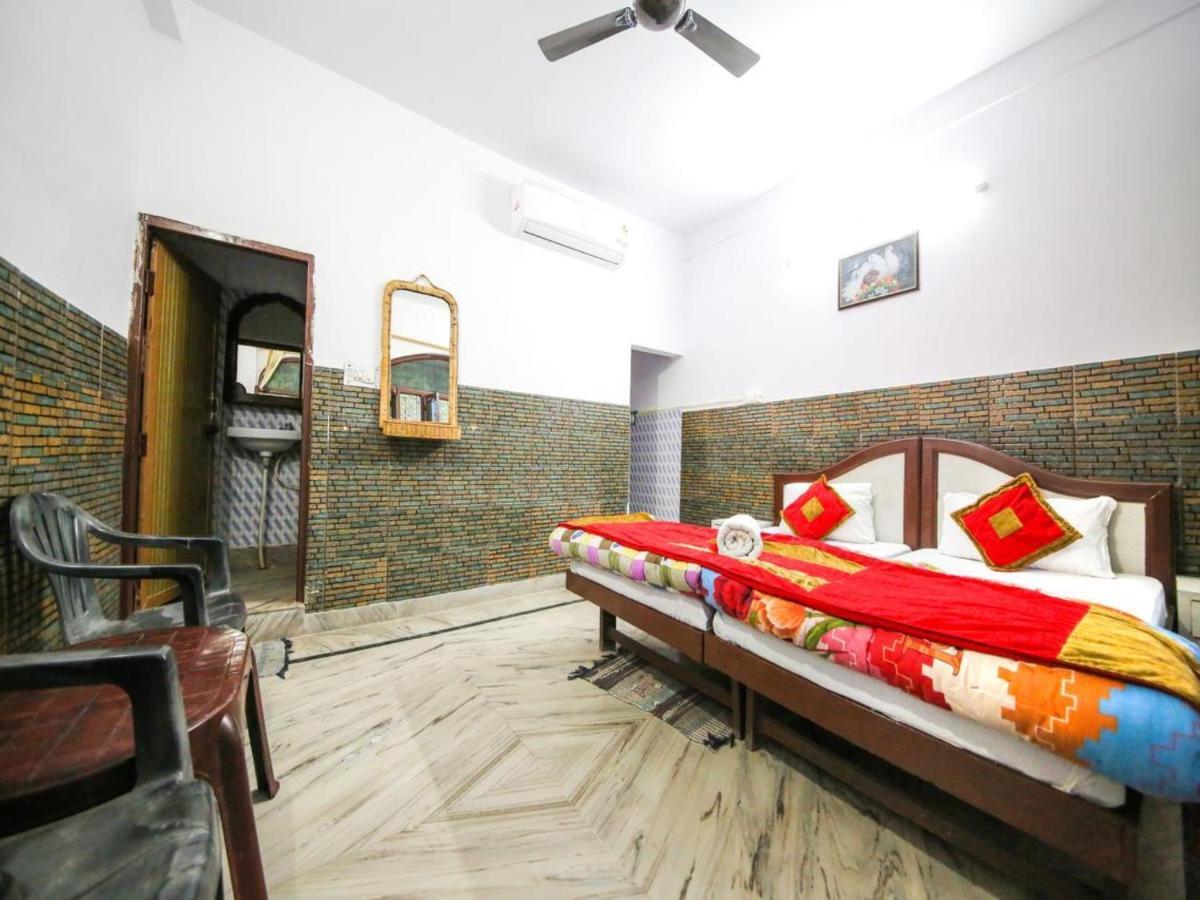 Отель Rishikesh Sadan A Yoga & Spritual Retreat Tapovan Экстерьер фото